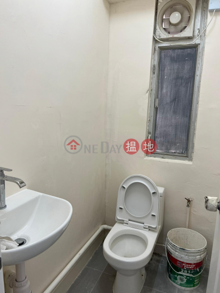 Harvard Commercial Building | Middle | Office / Commercial Property Rental Listings, HK$ 14,900/ month