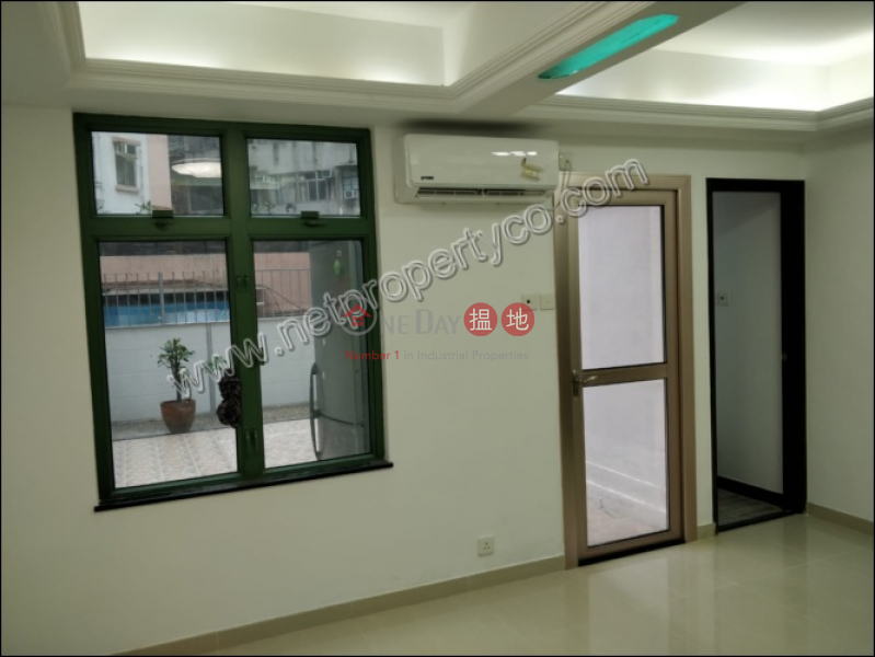 Apartment for rent in Wan Chai, Wah Yan Court 華欣閣 Rental Listings | Wan Chai District (A059442)