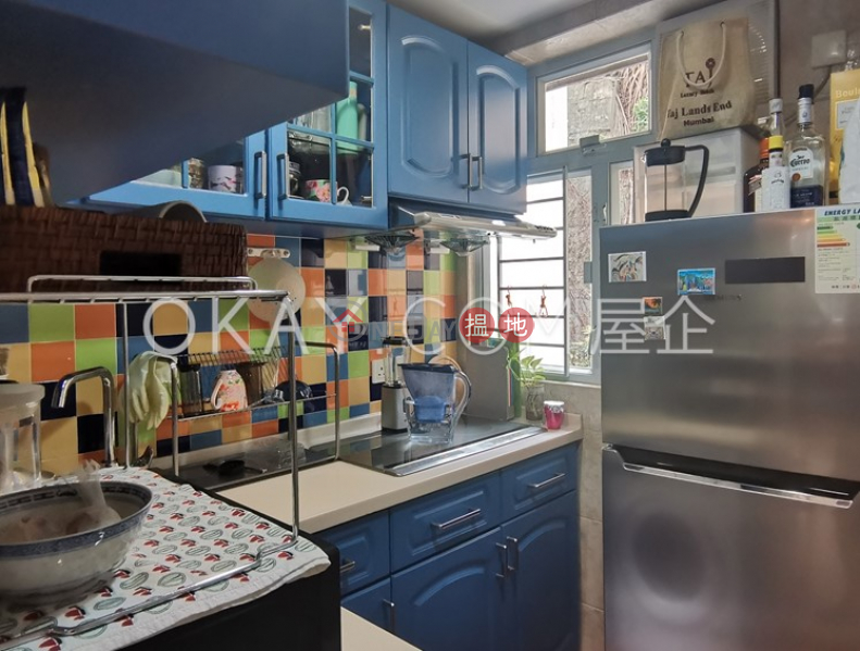 Property Search Hong Kong | OneDay | Residential | Sales Listings | Intimate 1 bedroom in Sheung Wan | For Sale