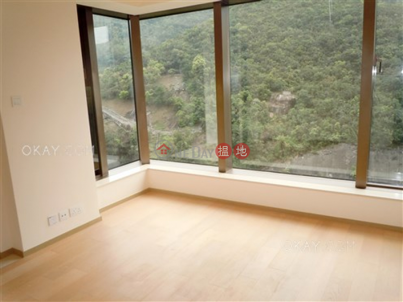 HK$ 40,000/ month | Block 3 New Jade Garden, Chai Wan District Unique 3 bedroom on high floor with balcony | Rental