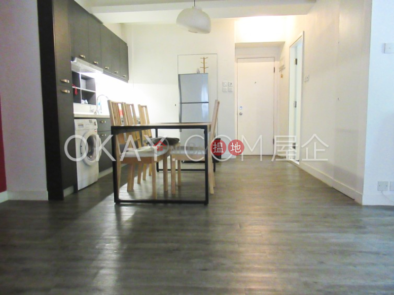 2房1廁,極高層皇后大道東 131A 號出售單位|皇后大道東 131A 號(131A Queen\'s Road East)出售樓盤 (OKAY-S399358)
