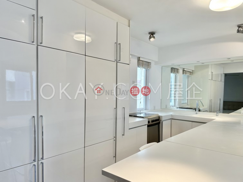 HK$ 45,000/ month | 3 Prince\'s Terrace, Western District, Luxurious 1 bedroom on high floor with rooftop | Rental