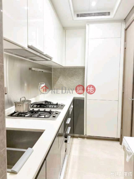 1房 連露台開揚-8匯翔道 | 油尖旺香港|出售|HK$ 1,250萬