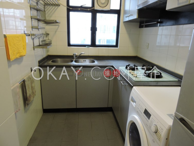 HK$ 29,000/ month | The Grand Panorama | Western District Intimate 2 bedroom on high floor | Rental