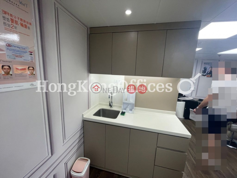 HK$ 51,744/ month, Al-Aqmar House Central District | Office Unit for Rent at Al-Aqmar House