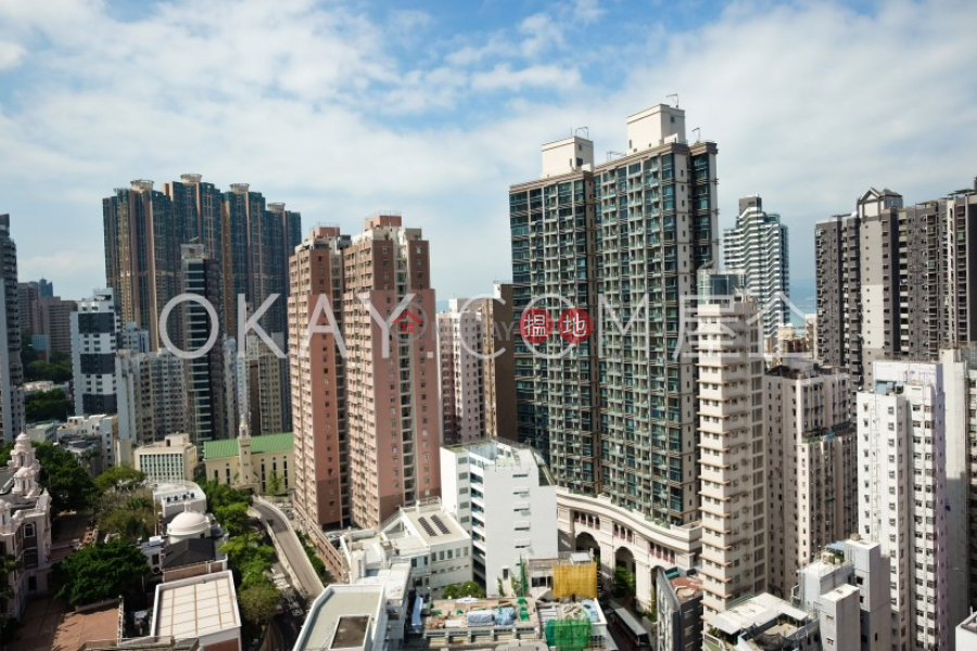HK$ 28,500/ month | Resiglow Pokfulam Western District | Charming 1 bedroom on high floor with balcony | Rental