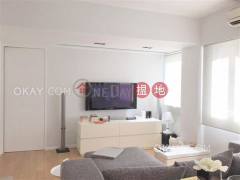 Elegant 2 bedroom on high floor with balcony | Rental | Garfield Mansion 嘉輝大廈 _0