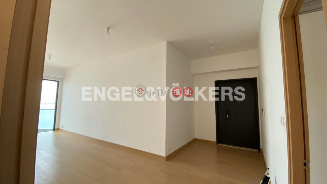 Property Search Hong Kong | OneDay | Residential, Rental Listings, 3 Bedroom Family Flat for Rent in Shek Tong Tsui