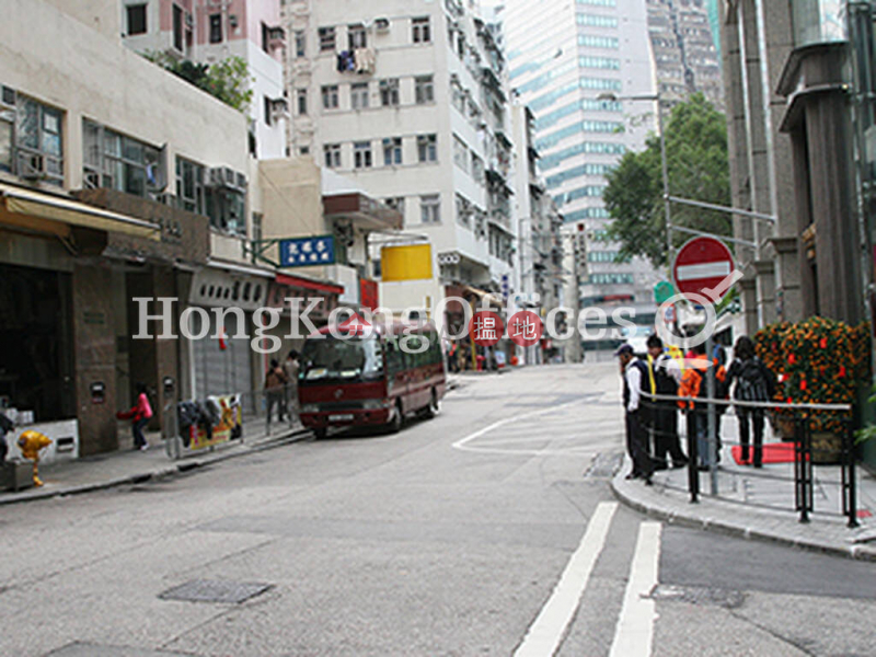 Property Search Hong Kong | OneDay | Office / Commercial Property Rental Listings, Office Unit for Rent at Hollywood Centre
