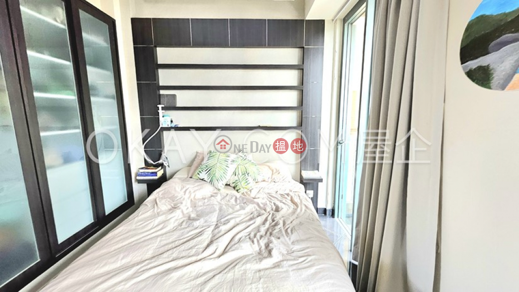 Gorgeous 2 bedroom with balcony | Rental | 2 Park Road | Western District | Hong Kong, Rental HK$ 34,000/ month