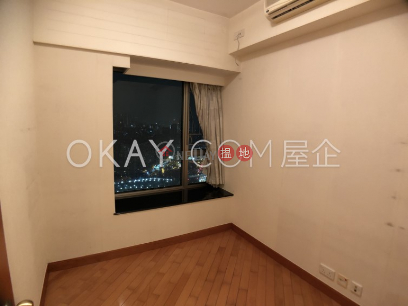 Property Search Hong Kong | OneDay | Residential Rental Listings, Exquisite 3 bedroom in Kowloon Station | Rental