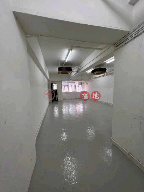 Haojing Industrial Building has a built-in toilet with a hot water heater [can accommodate pallet trucks] and a convenient location | Goodview Industrial Building 好景工業大廈 _0