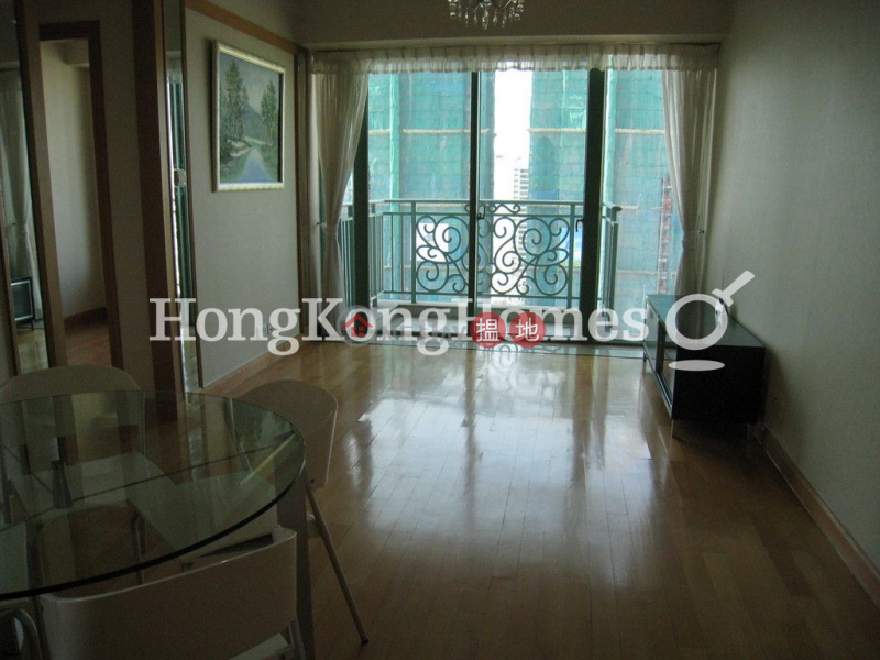 3 Bedroom Family Unit for Rent at Bon-Point 11 Bonham Road | Western District, Hong Kong | Rental | HK$ 45,000/ month