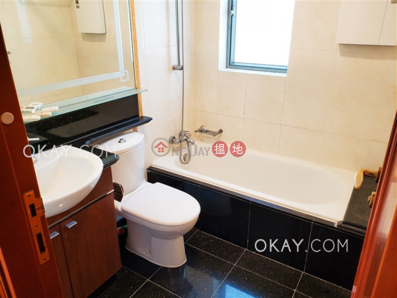 HK$ 14.3M 2 Park Road | Western District Charming 2 bedroom with balcony | For Sale