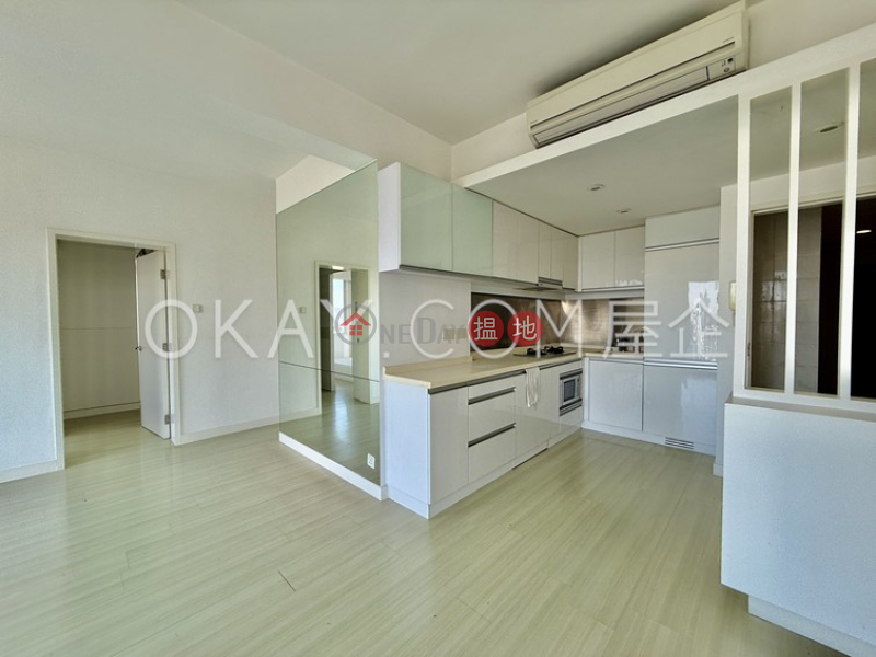 Cozy 1 bedroom with harbour views & parking | For Sale | Gold Ning Mansion 高寧大廈 Sales Listings