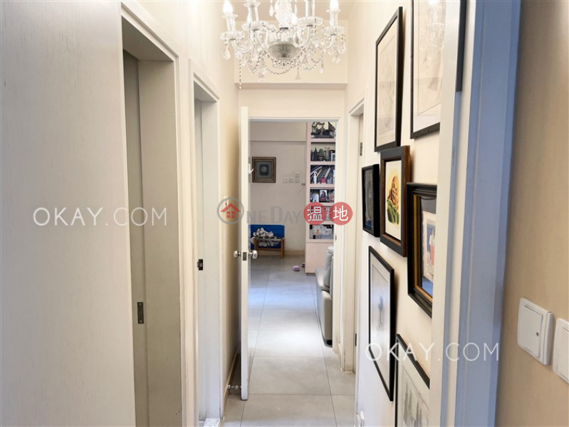 Unique 3 bedroom in Mid-levels West | For Sale | Floral Tower 福熙苑 Sales Listings