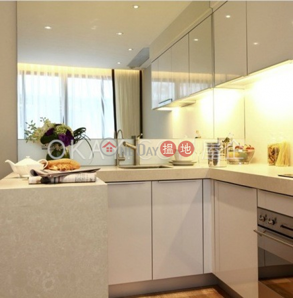 Charming 1 bedroom with balcony | Rental, 11 Moon Street 月街11號 Rental Listings | Wan Chai District (OKAY-R45333)
