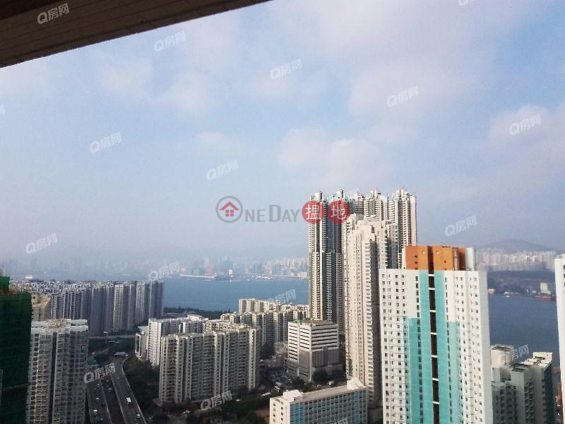 Property Search Hong Kong | OneDay | Residential Rental Listings Grand Garden | 3 bedroom High Floor Flat for Rent