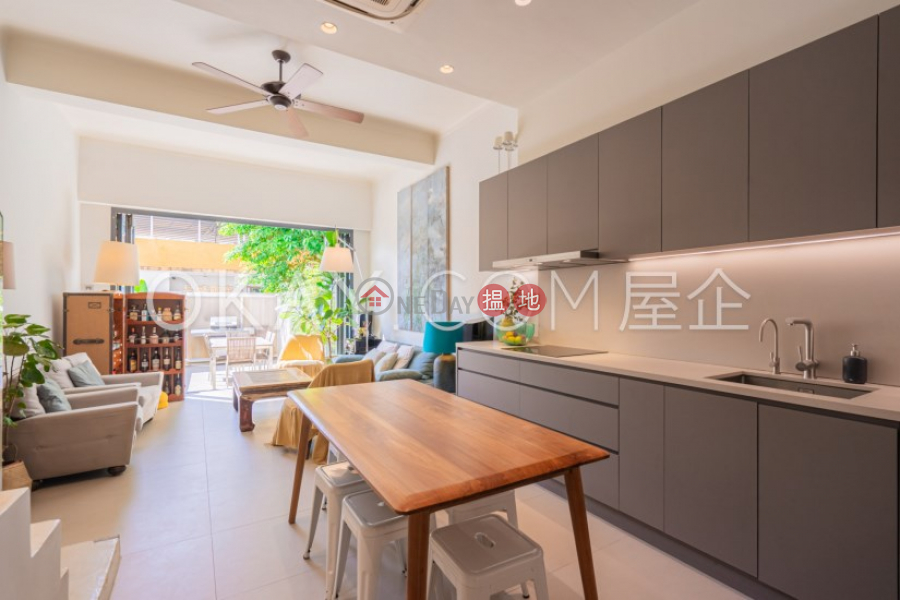 HK$ 72,000/ month, Shek O Village | Southern District | Rare house with rooftop & terrace | Rental