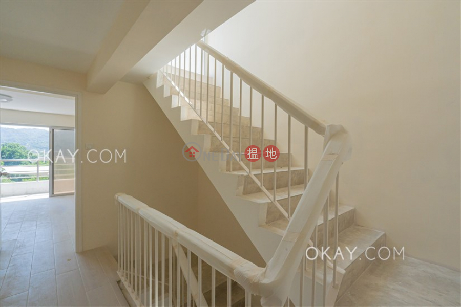 Popular house with rooftop, terrace & balcony | For Sale | House 8 Venice Villa 柏濤軒 洋房8 Sales Listings