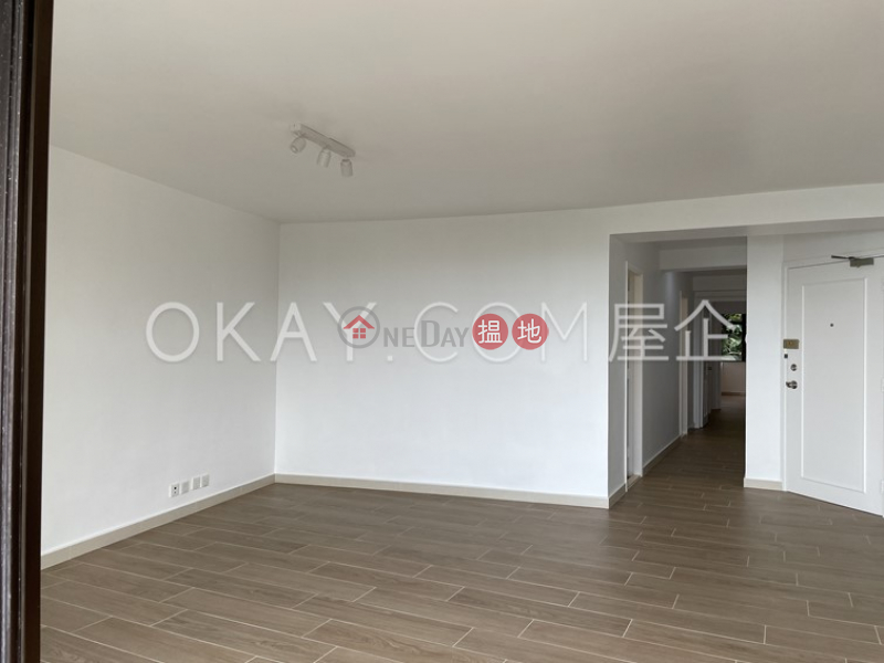 Gorgeous 3 bedroom with balcony & parking | For Sale | Greenery Garden 怡林閣A-D座 Sales Listings