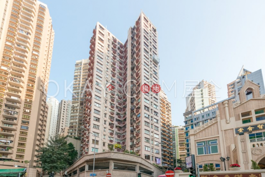 HK$ 1,600萬-禮賢樓西區-3房1廁,實用率高,連車位禮賢樓出售單位