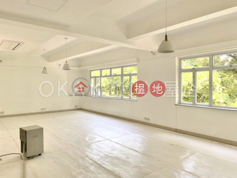 Efficient 3 bedroom with terrace & parking | Rental | 94A Pok Fu Lam Road 薄扶林道94A號 _0