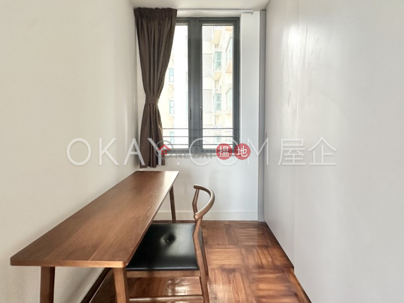 HK$ 27,500/ month | 18 Catchick Street Western District Popular 2 bedroom with balcony | Rental