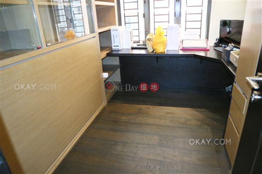 Beautiful 3 bedroom with sea views, balcony | For Sale | Rosedale 玫瑰花園 Sales Listings