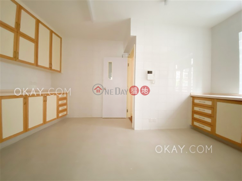 HK$ 72,100/ month Macdonnell House | Central District, Efficient 4 bedroom with balcony & parking | Rental