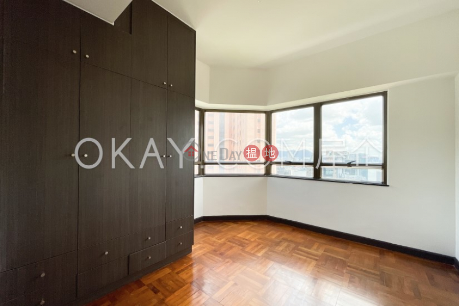 Luxurious 4 bedroom with harbour views & parking | Rental | 2 Old Peak Road 舊山頂道2號 Rental Listings