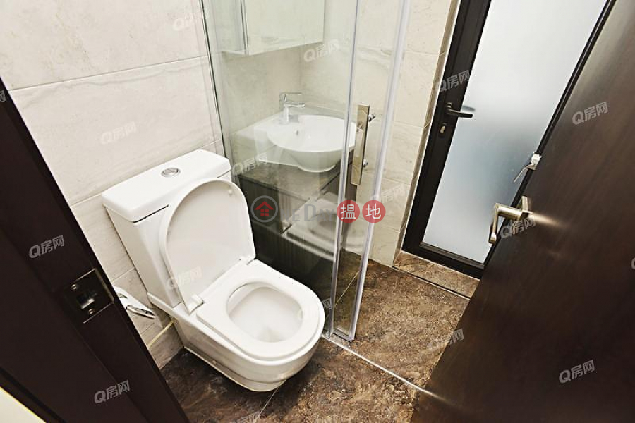 HK$ 17,000/ month | AVA 128 Western District, AVA 128 | Flat for Rent