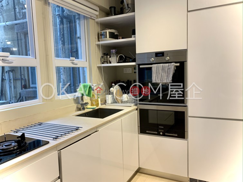 Property Search Hong Kong | OneDay | Residential | Sales Listings | Tasteful 1 bedroom in Mid-levels West | For Sale