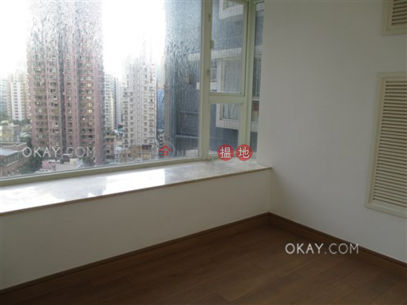 Charming 2 bedroom with balcony | Rental, Centrestage 聚賢居 Rental Listings | Central District (OKAY-R52029)