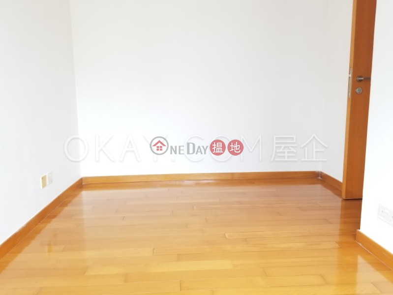 HK$ 12.5M | The Zenith Phase 1, Block 3 Wan Chai District Nicely kept 2 bedroom on high floor with balcony | For Sale