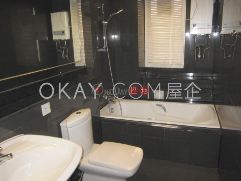 Unique 4 bedroom with balcony & parking | Rental | 1a Robinson Road 羅便臣道1A號 Rental Listings