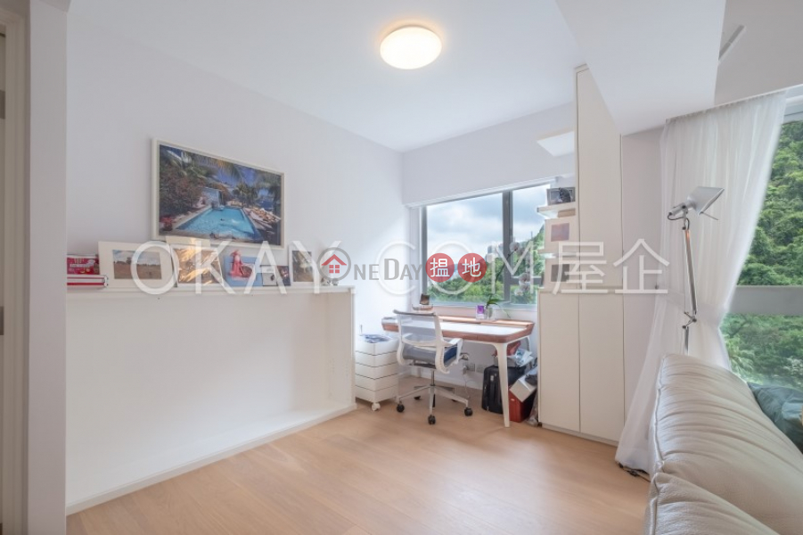 HK$ 31M, Realty Gardens | Western District Efficient 1 bed on high floor with balcony & parking | For Sale