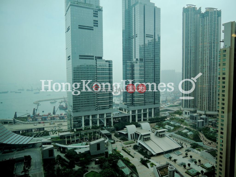 Property Search Hong Kong | OneDay | Residential | Rental Listings | 3 Bedroom Family Unit for Rent at The Arch Sky Tower (Tower 1)