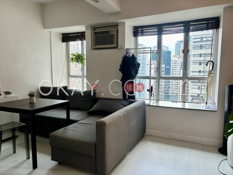 Tasteful 2 bedroom in Mid-levels West | For Sale | Grandview Garden 雍翠臺 Sales Listings