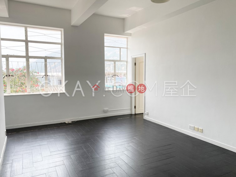 Property Search Hong Kong | OneDay | Residential Rental Listings Charming house on high floor with rooftop & terrace | Rental