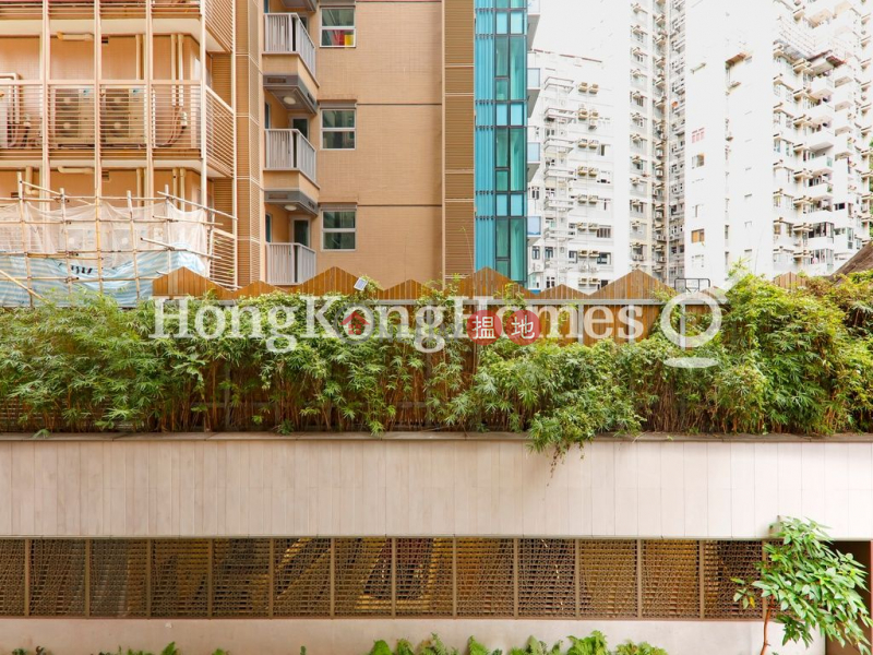 Property Search Hong Kong | OneDay | Residential | Rental Listings 3 Bedroom Family Unit for Rent at Moon Fair Mansion