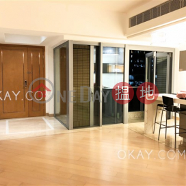 Stylish 2 bedroom with sea views & balcony | For Sale | Larvotto 南灣 _0