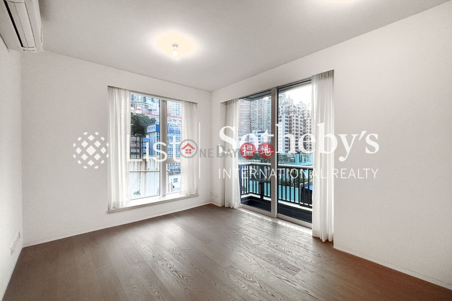 出售東成樓兩房一廳單位-42-44東街 | 中區香港出售-HK$ 1,593萬