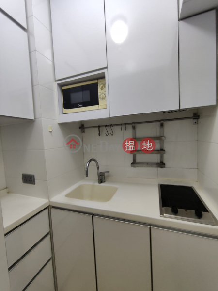 Furnished Apartment just next the Escalator, 23 Hollywood Road | Central District | Hong Kong | Rental HK$ 15,500/ month