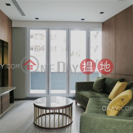 Lovely 1 bedroom on high floor with rooftop & balcony | Rental | 66 Peel Street 卑利街66號 _0