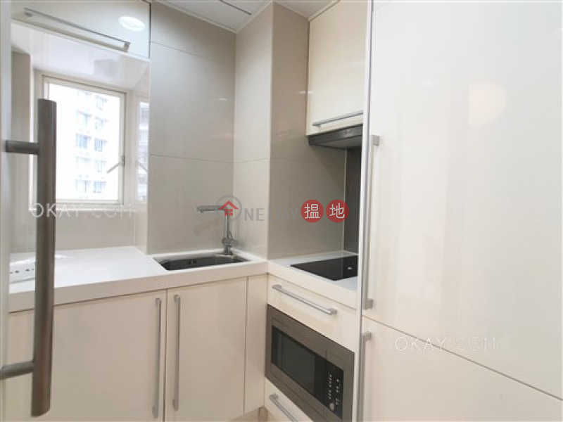 HK$ 25,000/ month | The Icon Western District Intimate 1 bedroom on high floor with balcony | Rental