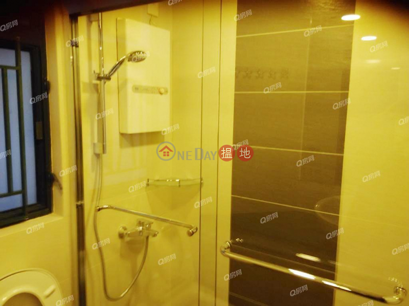 Property Search Hong Kong | OneDay | Residential | Rental Listings, Tower 4 Phase 2 Metro City | 3 bedroom Low Floor Flat for Rent