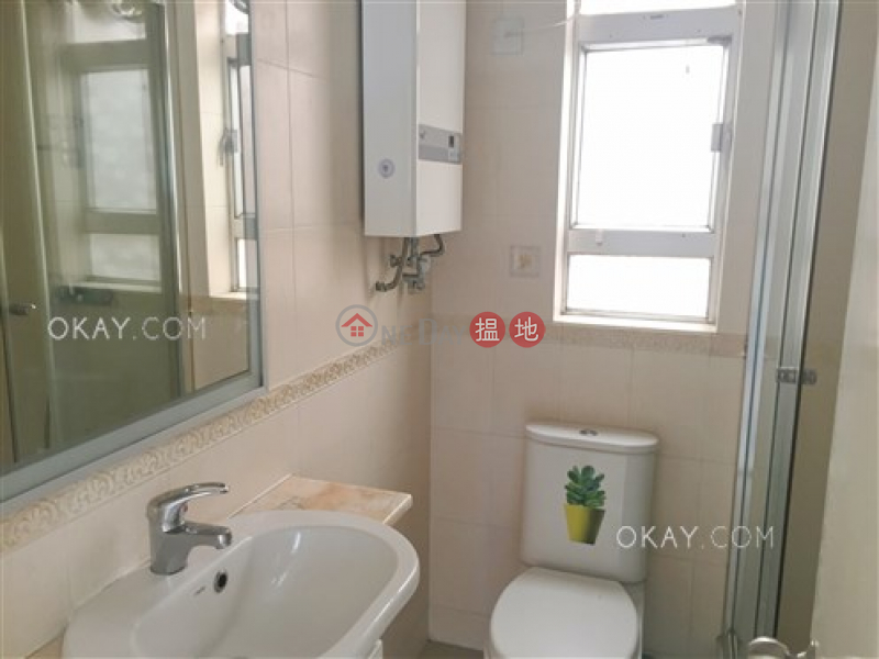 HK$ 16.8M | Tai Hang Terrace Wan Chai District | Efficient 3 bedroom on high floor with parking | For Sale