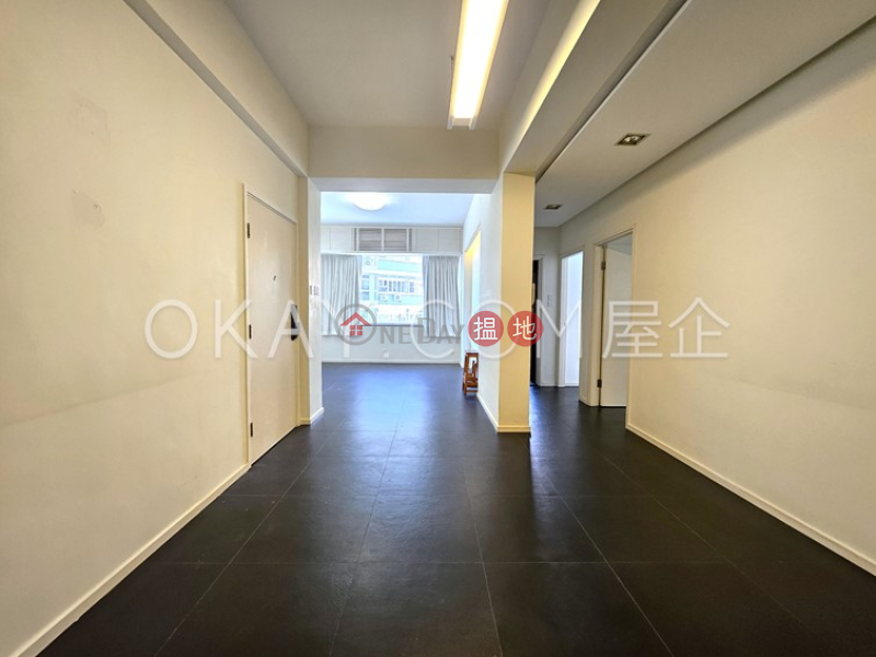 香港搵樓|租樓|二手盤|買樓| 搵地 | 住宅|出租樓盤-2房2廁,實用率高《藍塘別墅出租單位》