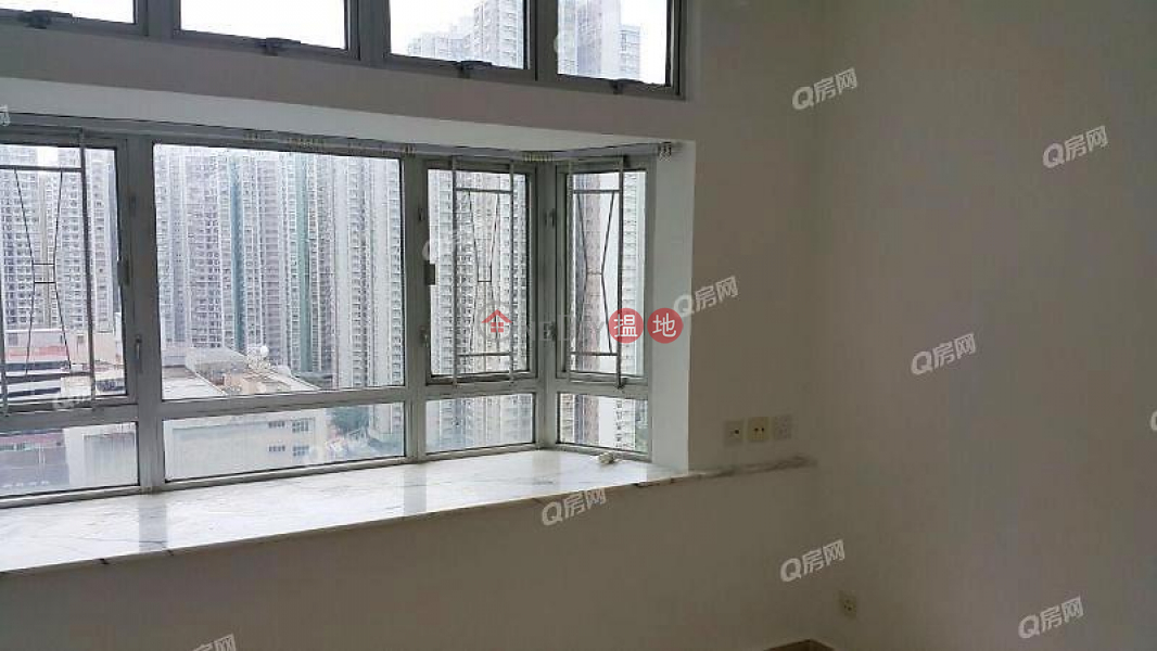 South Horizons Phase 2, Yee Moon Court Block 12 | 3 bedroom Mid Floor Flat for Rent 12 South Horizons Drive | Southern District | Hong Kong | Rental | HK$ 27,500/ month